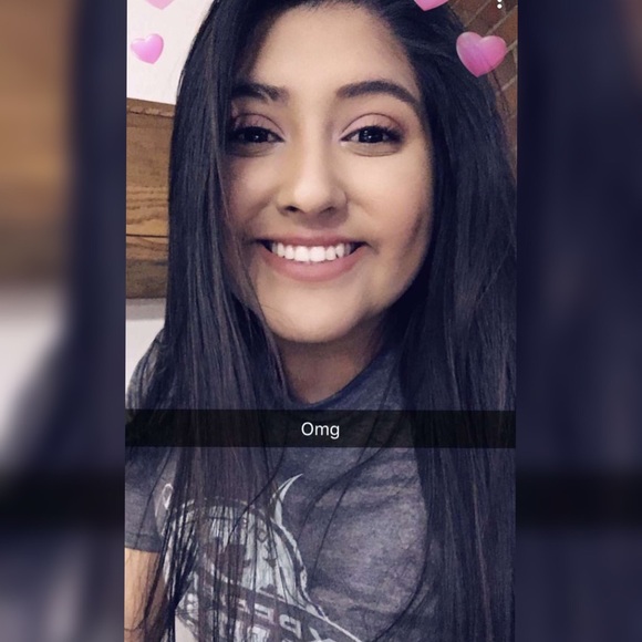 kim_nava123